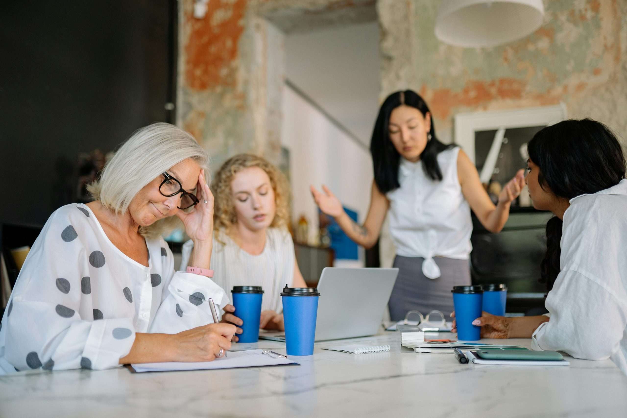 Toxic Leadership Spotting Signs Protecting Your Team